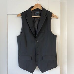 Men’s small murano vest in black